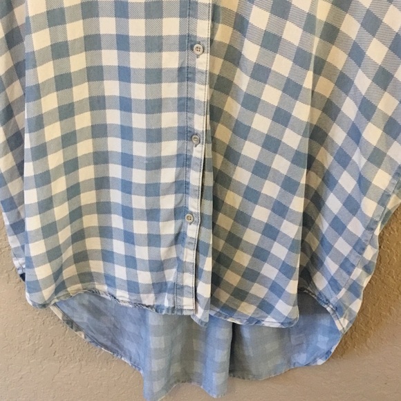 Intro. ❤️ Checkered Chambray hi-lo Shirt - Picture 5 of 8
